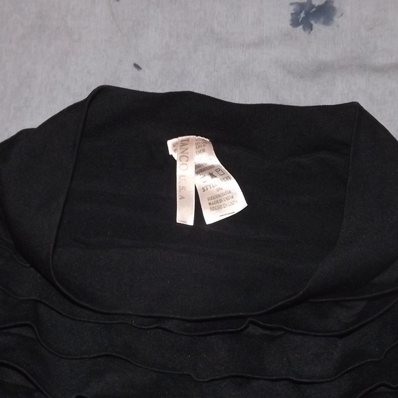 New Ruffled Bodycon Mini Skirt - Picture 4 of 4